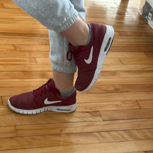Nike SB Stefan Janoski Max Burgundy Size 8 Women - Picture 5 of 13
